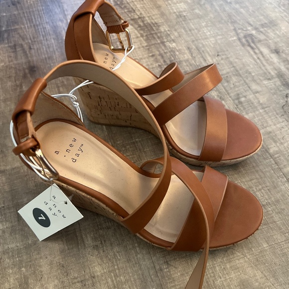 Target- A new day wedge sandals- new - Picture 1 of 1